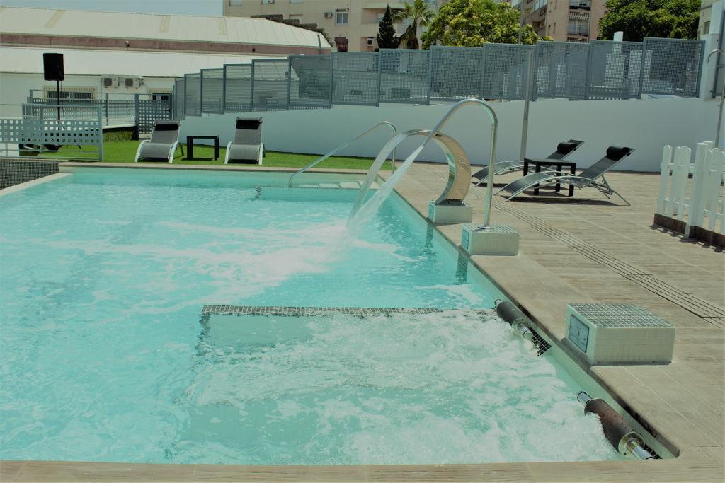Deluxe Hostels & Suites מרידה מראה חיצוני תמונה