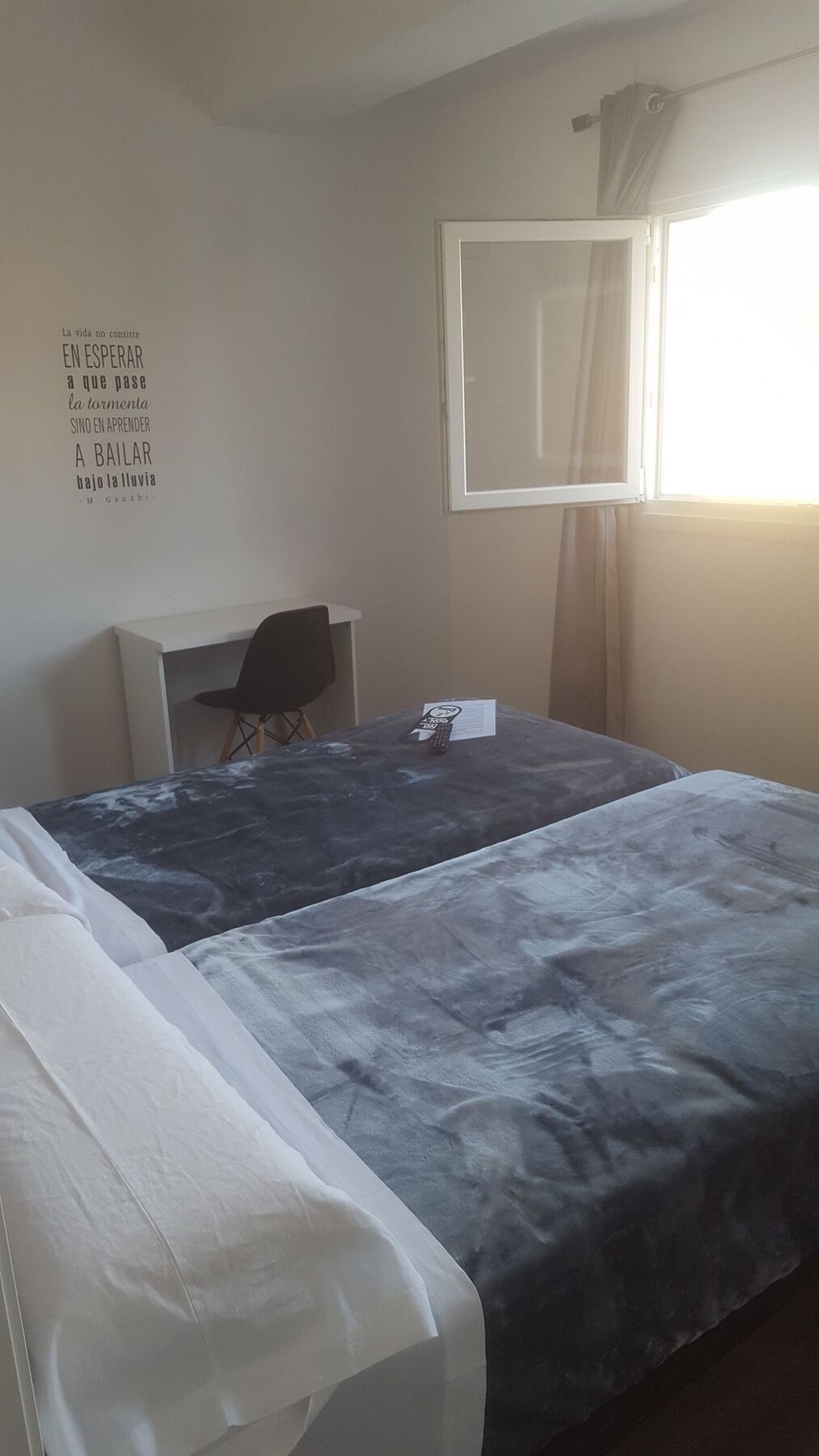 Deluxe Hostels & Suites מרידה מראה חיצוני תמונה