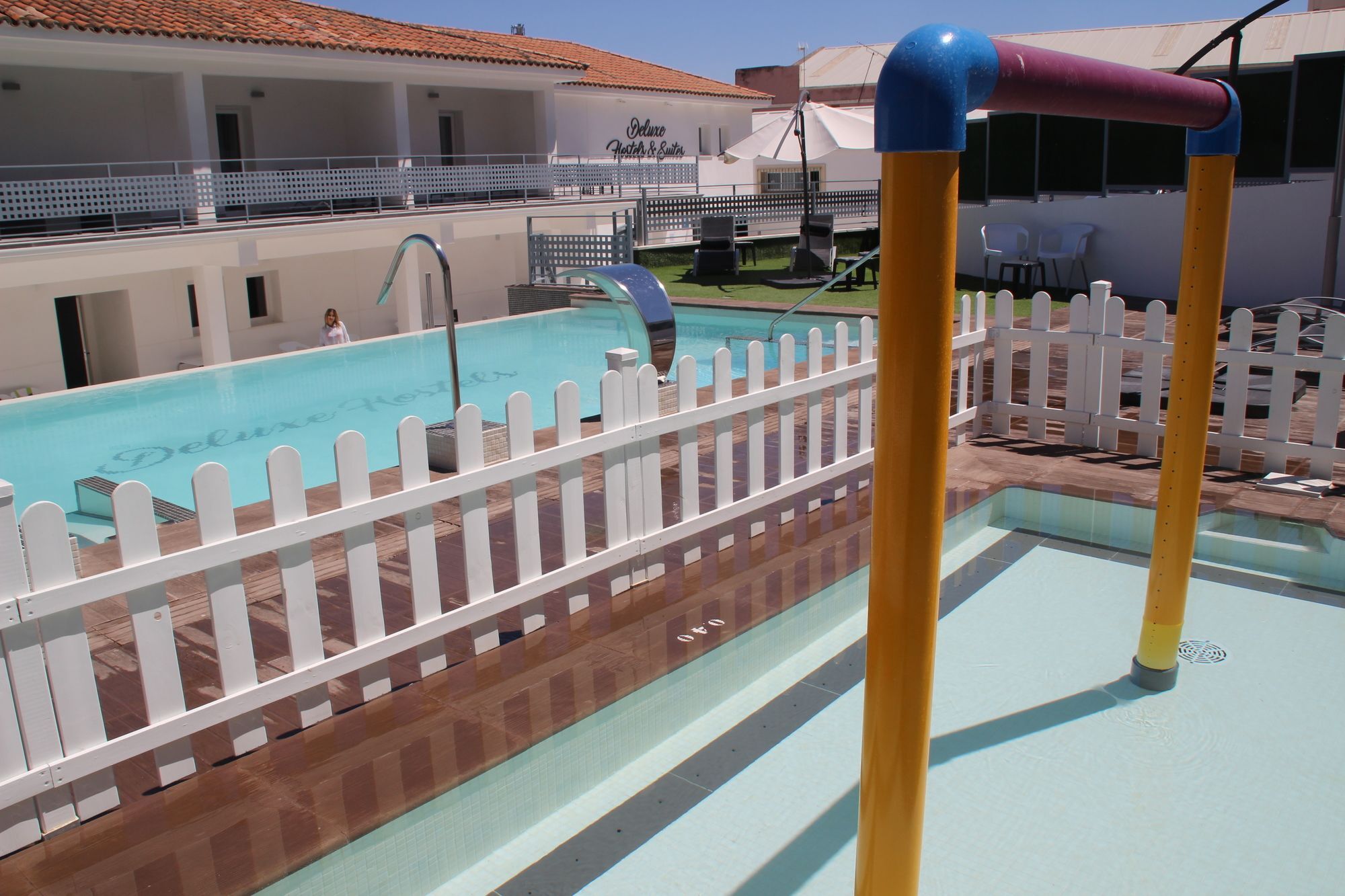 Deluxe Hostels & Suites מרידה מראה חיצוני תמונה