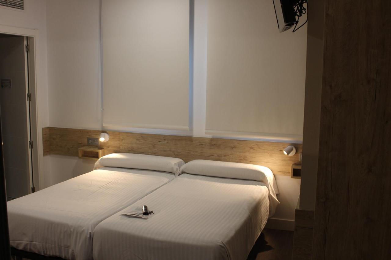 Deluxe Hostels & Suites מרידה מראה חיצוני תמונה